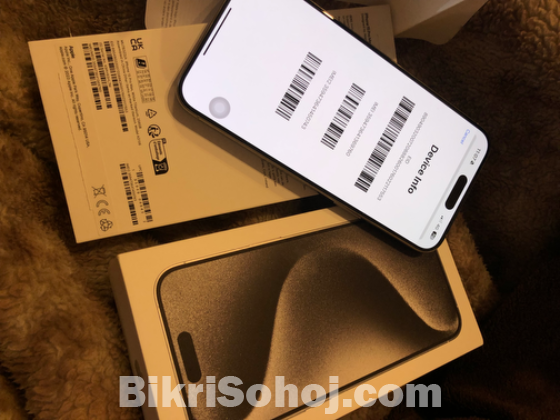 iPhone 15 Pro Max Platinum White